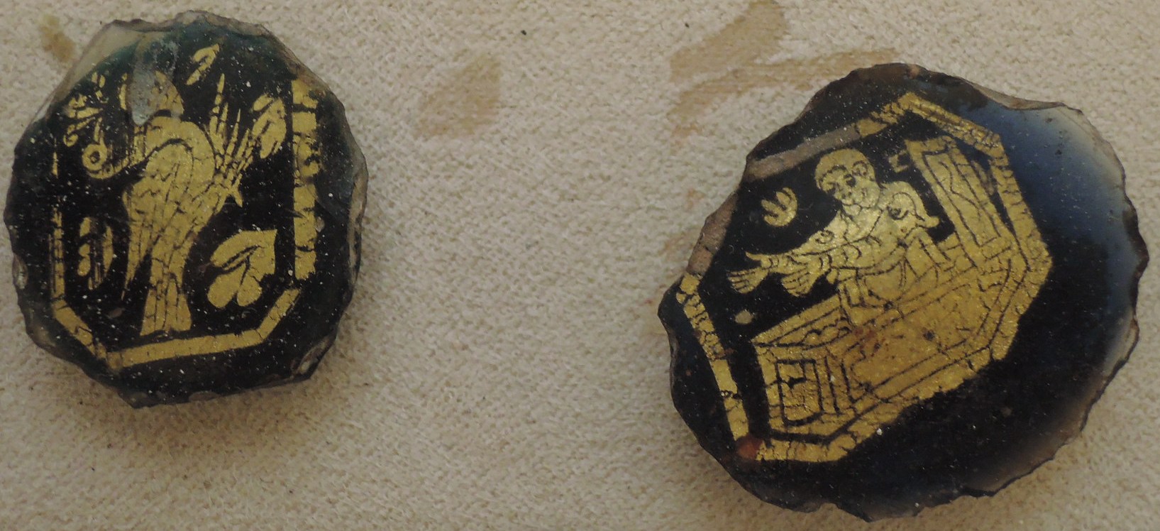 Белый единорог (иконология)   Христианские позолоченные стёкла | Ной с голубем, 4 век